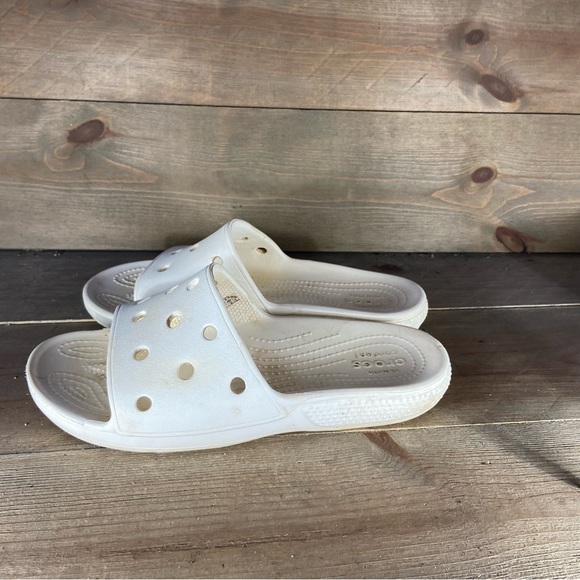 Crocs classic womens size 9 shoes white rubber slip on slide sandals - Picture 1 of 8